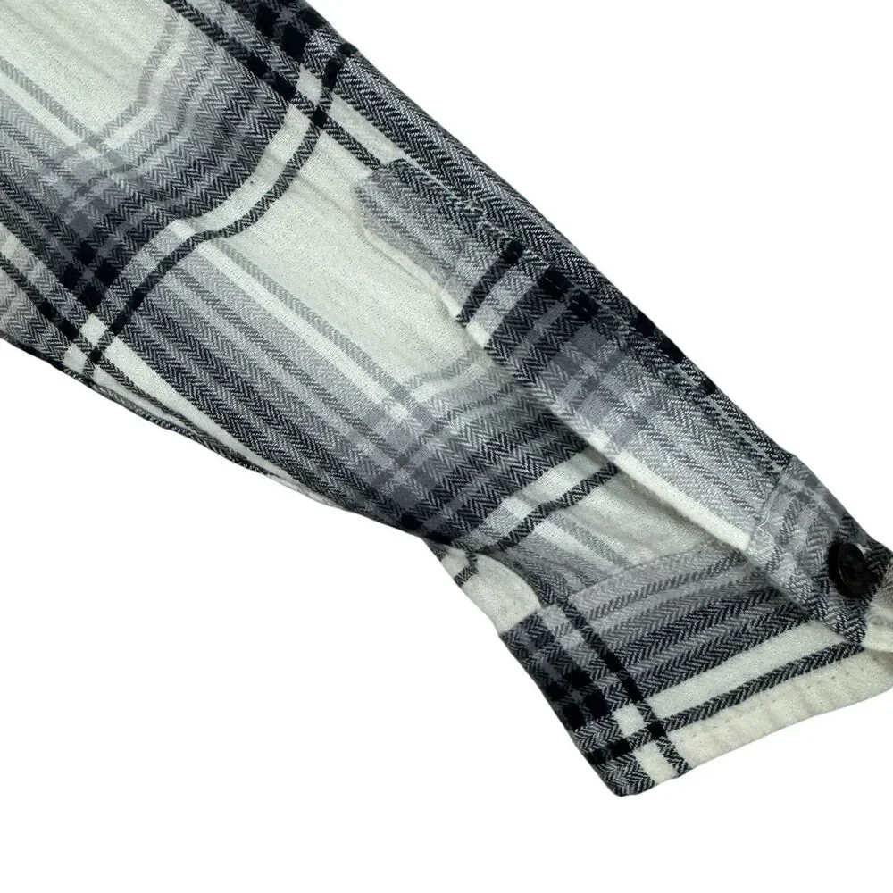 GAP Large Cotton Flannel Shirt Button Up Long Sleeve Plaid Womens READ - Picture 12 of 12